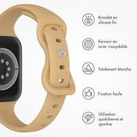 imoshion Bracelet en silicone fin Apple Watch Series 1-9 / SE (38/40/41 mm) | Series 10 (42 mm) - Noyer