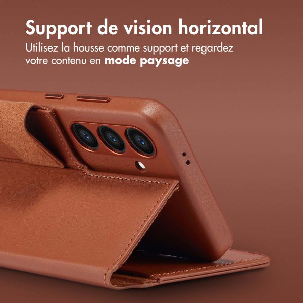 Accezz Étui de télephone portefeuille en cuir 2-en-1 avec MagSafe Samsung Galaxy S23 FE - Sienna Brown
