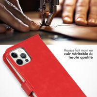 Selencia Étui de téléphone portefeuille en cuir véritable Apple iPhone 12 (Pro)