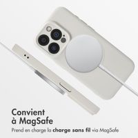 imoshion Coque Couleur avec MagSafe Apple iPhone 15 Pro - Beige