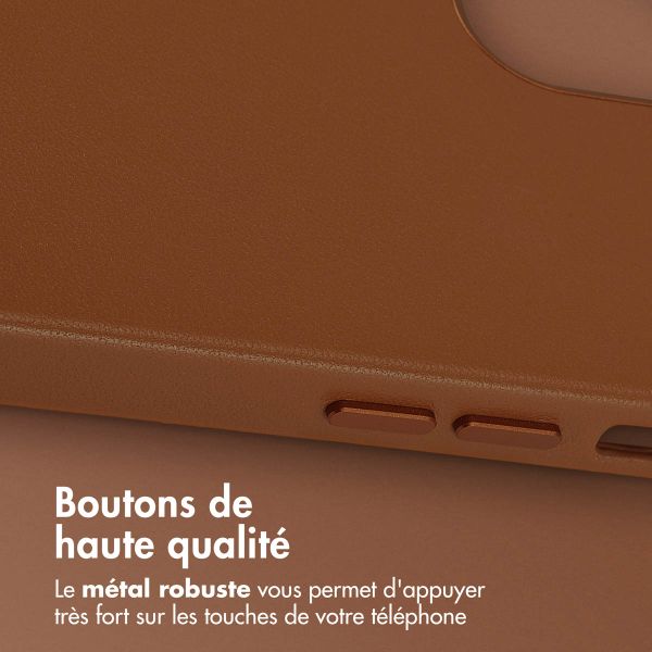 Accezz Coque arrière en cuir avec MagSafe iPhone 12 (Pro) - Sienna Brown