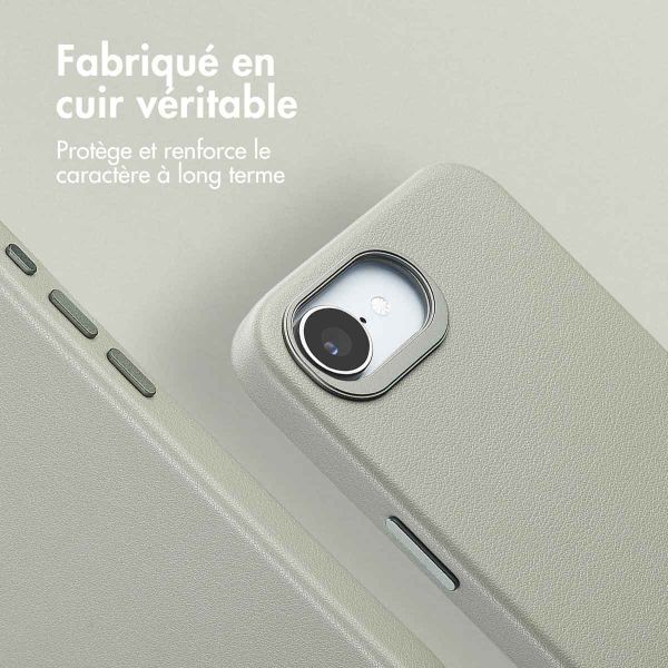 Accezz Coque arrière en cuir avec MagSafe Apple iPhone 16e - Light Grey