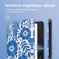 imoshion Design Slim Hard Sleepcover avec support Kobo Sage / Tolino Epos 3 - Flower Tile