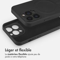 imoshion Coque Couleur avec MagSafe Apple iPhone 13 Pro - Noir