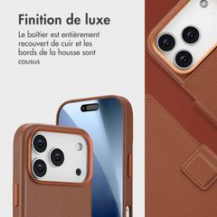Accezz Étui de téléphone portefeuille en cuir 2-en-1 avec MagSafe Apple iPhone 17 Pro - Sienna Brown