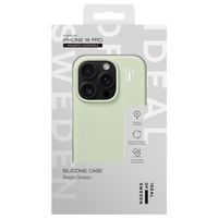 iDeal of Sweden Coque en silicone avec MagSafe Apple iPhone 16 Pro - Sage Green