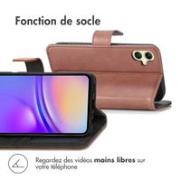 imoshion Étui de téléphone portefeuille Luxe Samsung Galaxy A05s - Brun