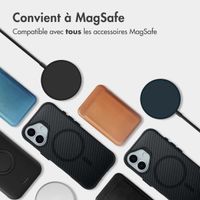 imoshion Rugged Hybrid Carbon Case avec MagSafe Apple iPhone 17 - Noir