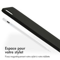 Accezz Coque Liquid Silicone avec porte-stylet iPad Pro 11 (2024) M4 - Noir