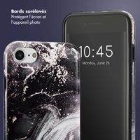 Selencia Coque arrière Vivid Apple iPhone SE (2022 / 2020) / 8 / 7 / 6(s) - Chic Marble Black