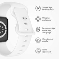imoshion Bracelet en silicone⁺ Apple Watch Series 1 t/m 9 / SE (38/40/41 mm) | Series 10 / 11 (42 mm) - Taille S/M - Blanc