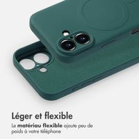 imoshion Coque Couleur avec MagSafe Apple iPhone 16 - Vert foncé
