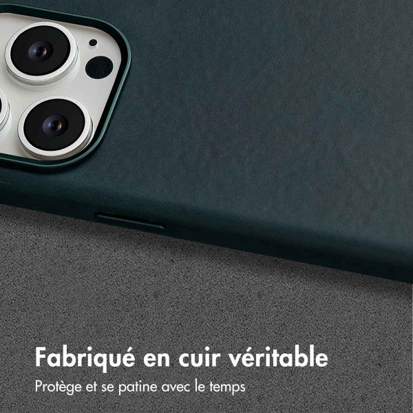 Accezz Coque MagSafe en cuir vintage Apple iPhone 15 Pro Max - Smokey Green