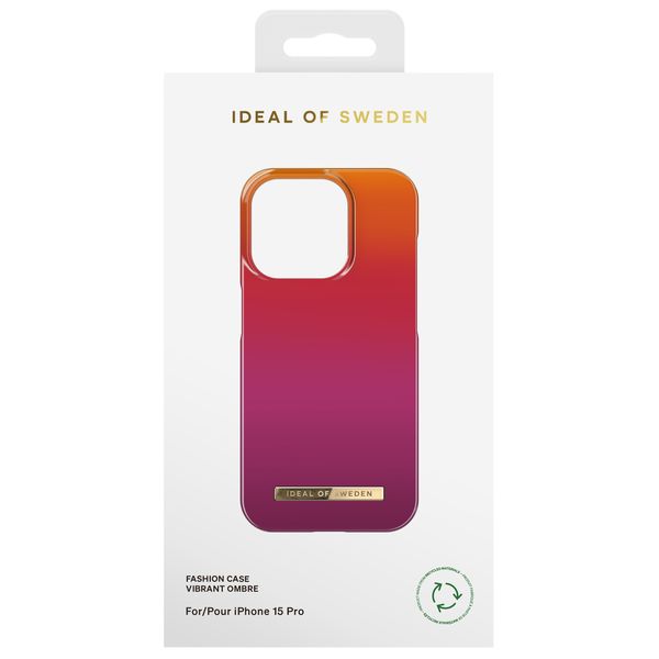 iDeal of Sweden Coque Fashion iPhone 15 Pro - Vibrant Ombre