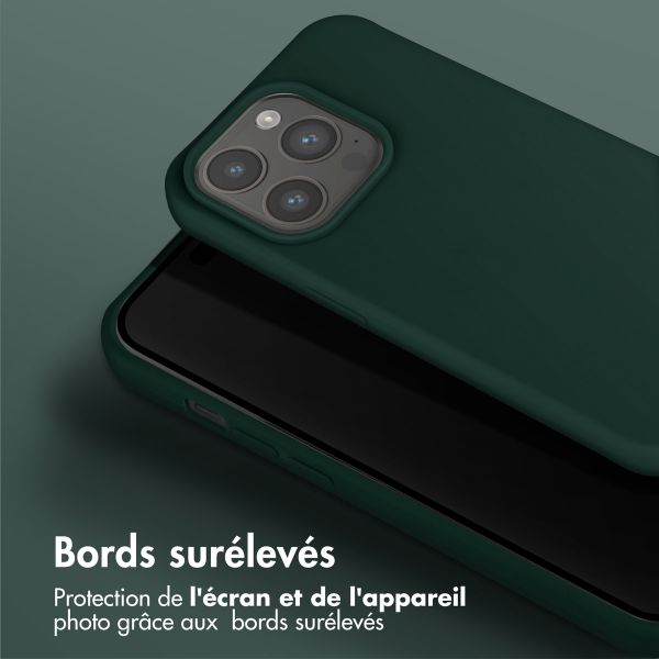 Selencia Coque silicone avec cordon amovible Apple iPhone 15 Pro - Vert foncé