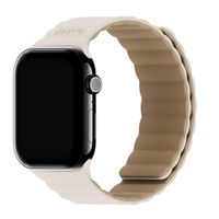 Holdit Bracelet en silicone magnétique Apple Watch Series 1 - 9 / SE (38/40/41 mm) | Series 10 / 11 (42 mm) - Light Beige / Beige