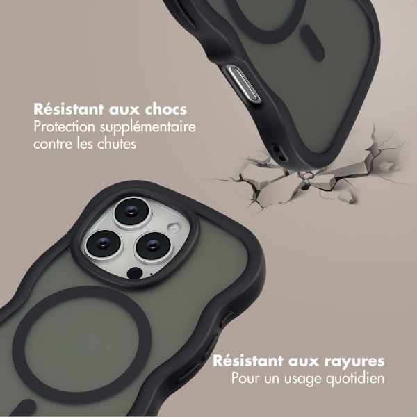 Selencia Coque arrière Wavy avec MagSafe Apple iPhone 16 Pro - Noir