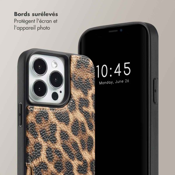 Selencia Coque arrière avec cordon et porte-cartes Nova iPhone 13 Pro - Leopard