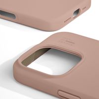 iDeal of Sweden Coque Silicone iPhone 16 Pro - Blush Pink