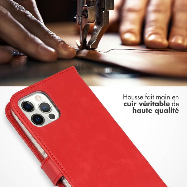 Selencia Étui de téléphone portefeuille en cuir véritable Apple iPhone 12 (Pro)