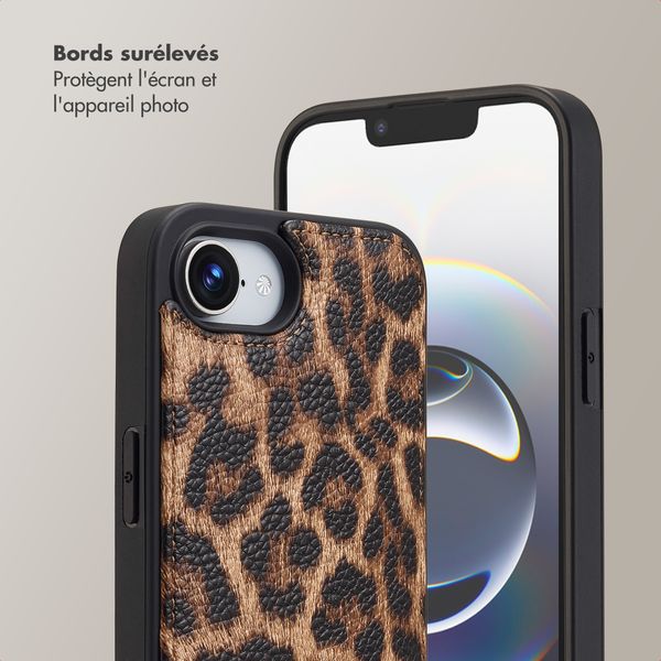 Selencia Coque de télephone Nova avec cordon et porte-cartes Apple iPhone 16e - Leopard
