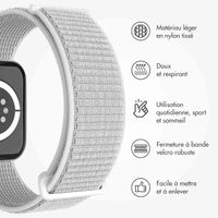 imoshion Bracelet en nylon Apple Watch Series 1 t/m 11 / SE / Ultra (44/45/46/49 mm) - Seashell