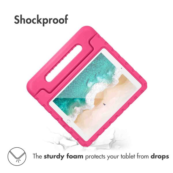 Accezz Coque kidsproof avec poignée Apple iPad 9 (2021) 10.2 pouces / iPad 8 (2020) 10.2 pouces / iPad 7 (2019) 10.2 pouces - Rose