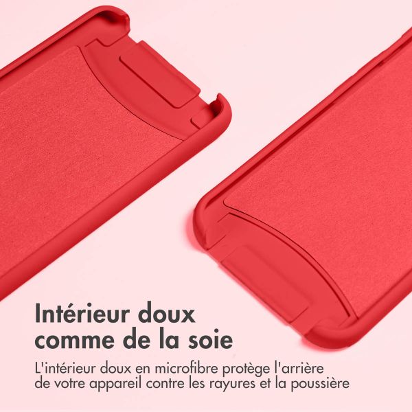 imoshion Coque de couleur avec cordon amovible iPhone SE (2022 / 2020) / 8 / 7 - Rouge