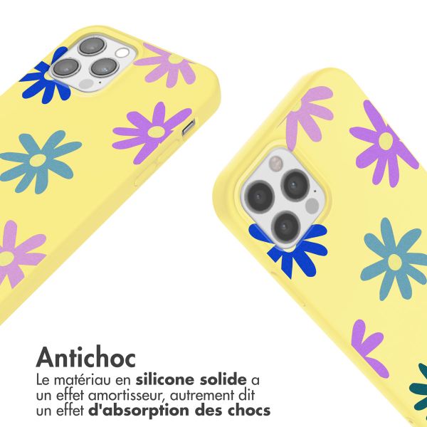 imoshion Coque design en silicone avec cordon Apple iPhone 12 (Pro) - Yellow Flower Distance