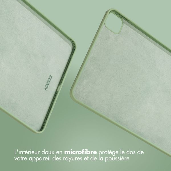 Accezz Coque Liquid Silicone avec porte-stylet iPad Pro 11 (2018/2020/2021/2022) - Vert clair