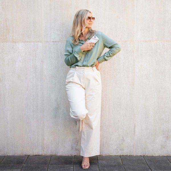 Selencia Aurora Coque Fashion Apple iPhone 15 Pro Max - Powder White Marble