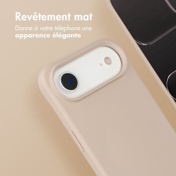 imoshion Coque arrière Color avec cordon amovible et MagSafe Apple iPhone Air - Nude
