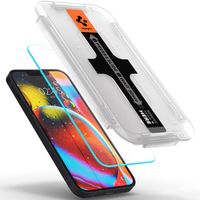 Spigen Protection d'écran en verre trempé GLAStR Fit + Applicator 2-pack Apple iPhone 14 / 13 / 13 Pro