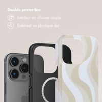 Selencia Coque arrière Vivid avec MagSafe Apple iPhone 15 Pro Max - Desert Waves Beige